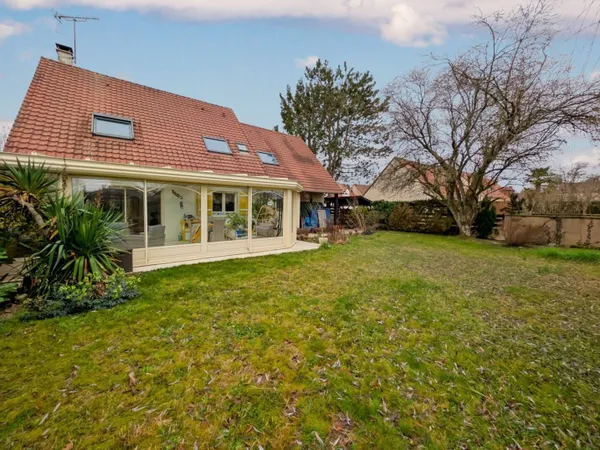 Maison 7 pièces 144 m² 