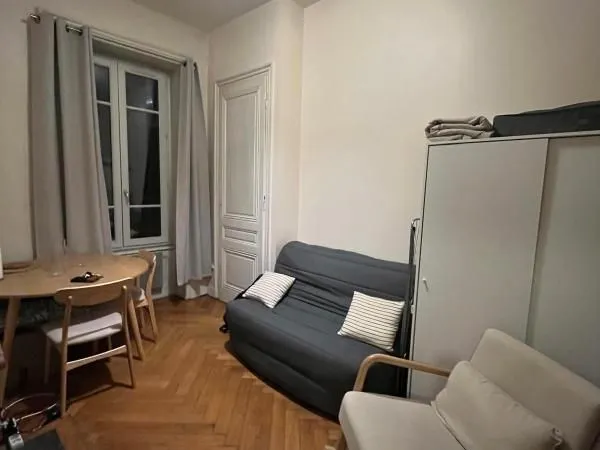 Appartement 1 pièce 31 m² 