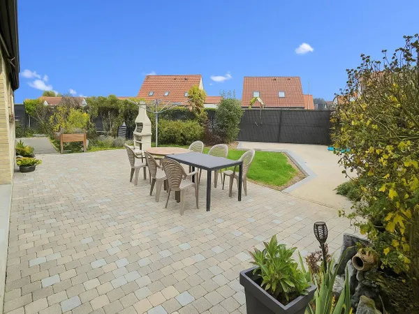 Maison de plain-pied 5 pièces 115 m² 