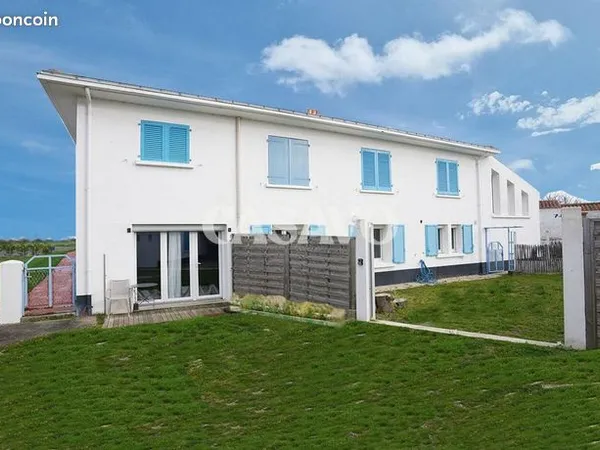 Appartement 6 pièces 178 m² 