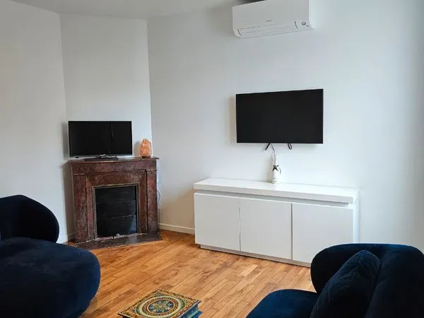 Duplex refait à neuf avec jardin privatif 