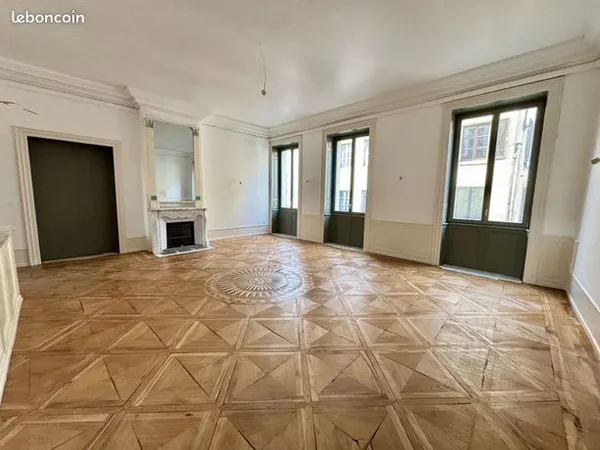 Appartement 5 pièces 134 m² 