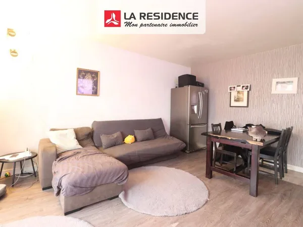Appartement 4 pièces 77 m² 