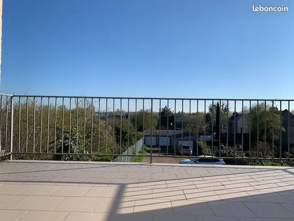 AMIENS St Acheul, Appt T2 avec parking 