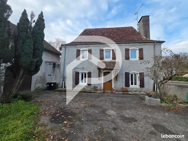 Maison 5 pièces 182 m² 