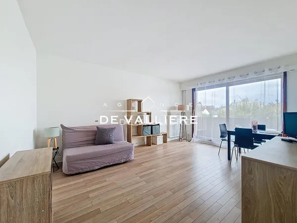 Studio 1 pièce 31 m² 