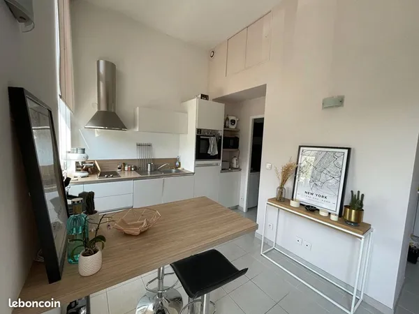 Appartement 1 pièce 27 m² 