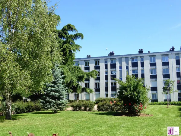 Appartement 4 pièces 74 m² 