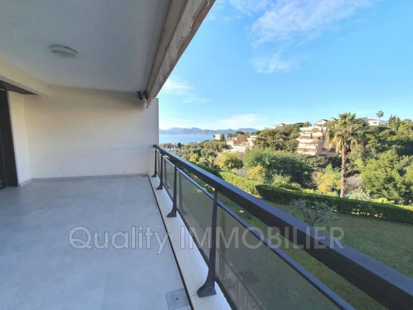 Appartement 3 pièces 101 m² 