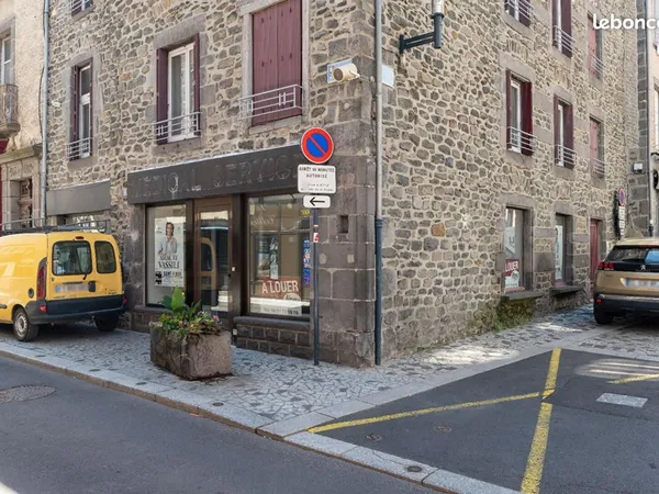 Local commercial 58 m² 
