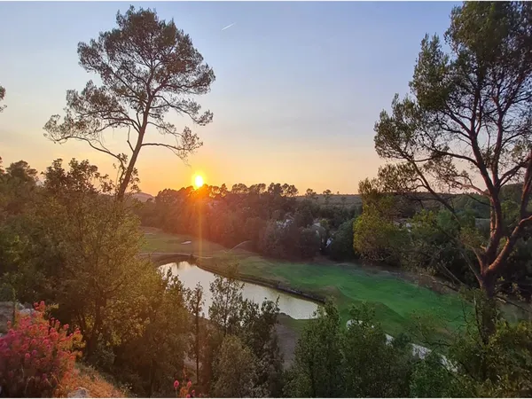 TERRAIN A BATIR DE 1772 m2 - PERMIS ACCEPTE - REALITE VIRTUE 