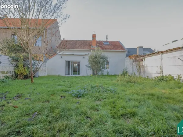 Propriété 3 pièces 65 m² 