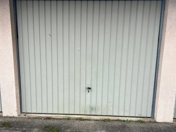 Parking 13 m² 