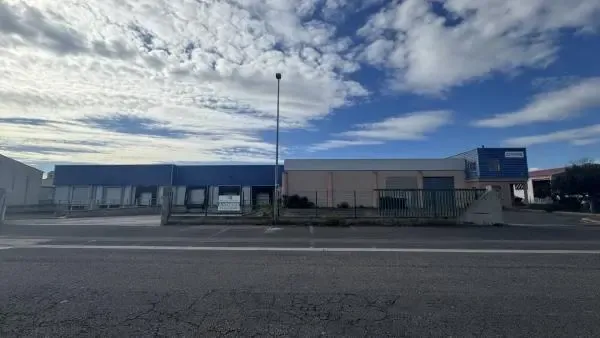 Local d'activité Murs à vendre PERPIGNAN NORD : CLAIRA 