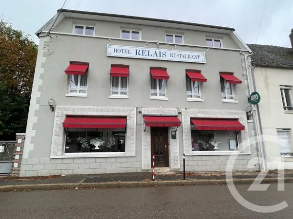 Fonds de commerce 311 m² 