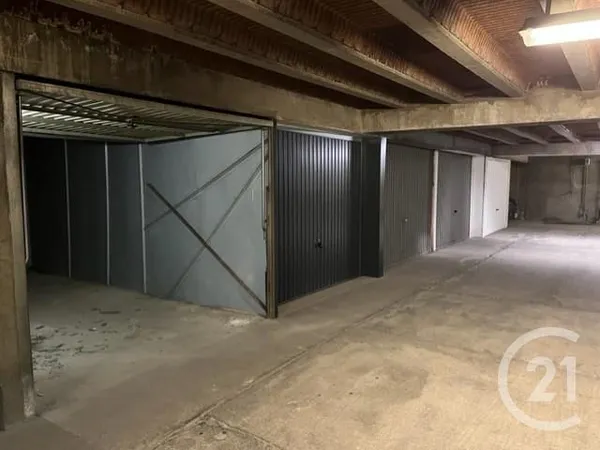 Box de stockage 11 m² 