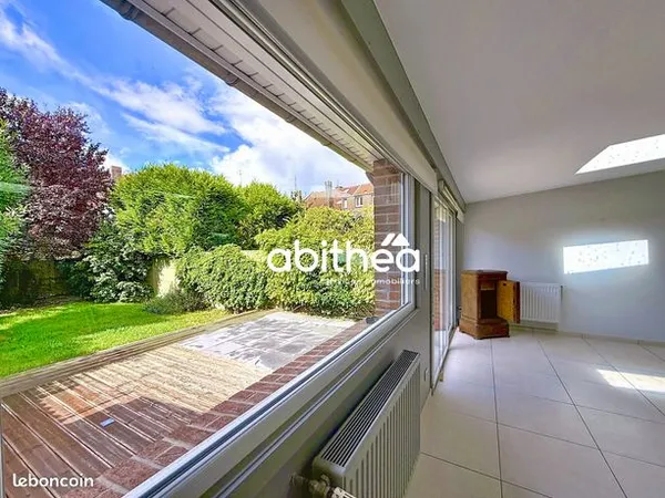 Maison 6 pièces 182 m² 