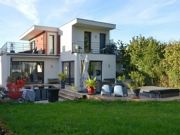 NOUVEAUTE . ST REMY CENTRE 