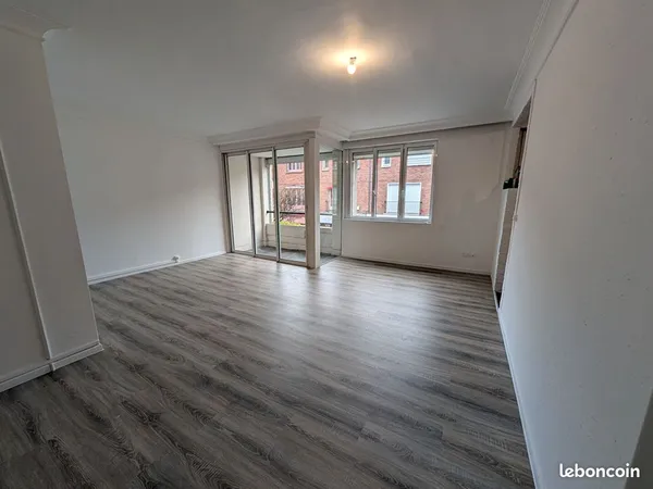 Appartement 4 pièces 77 m² 