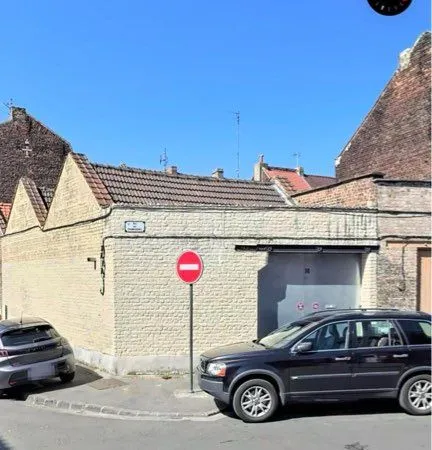 Local garage 
