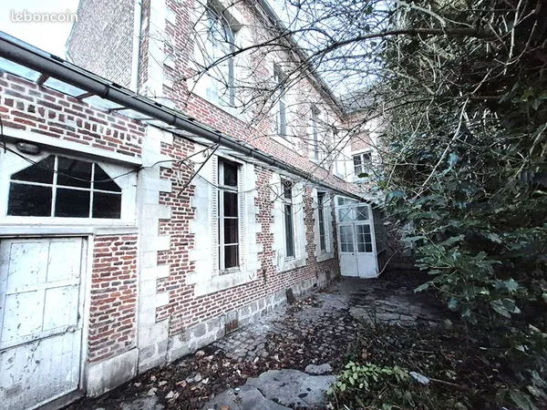 Maison 8 pièces 200 m² 