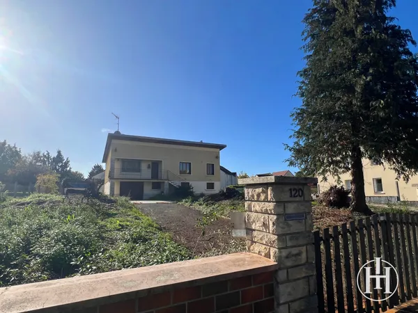 Maison avec ascenseur, emplacement stratégique à Bourges 