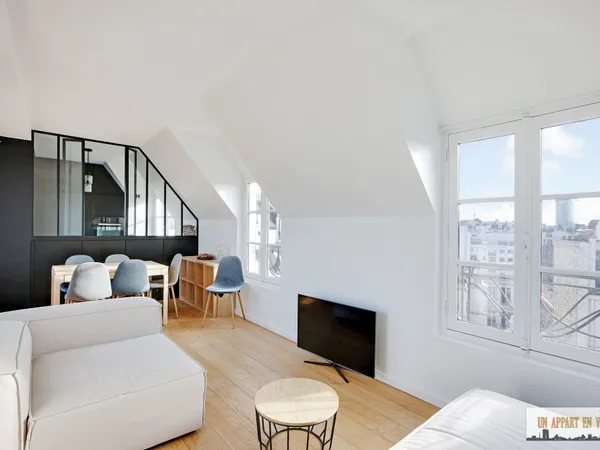 2 pièces meublé 48 m2 + terrasses de 34 m² en dernier étage 