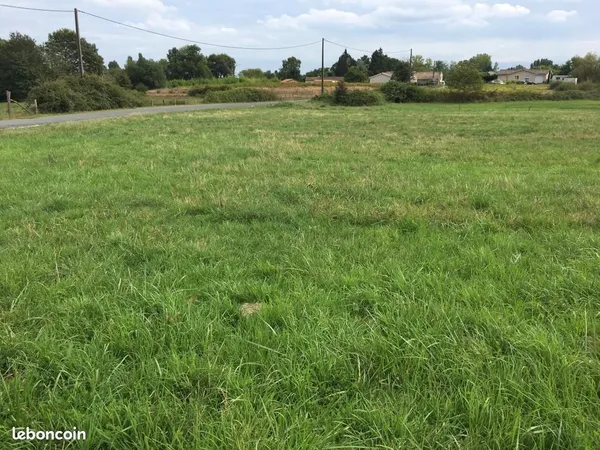 Terrain 1 017 m² Saint Andre De Cubzac 