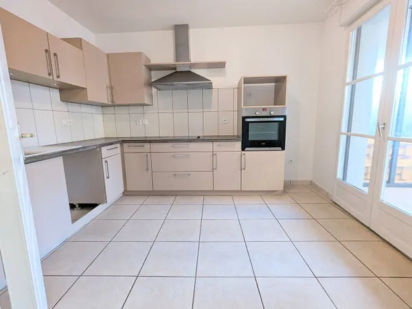 Appartement 3 pièces 81 m² 