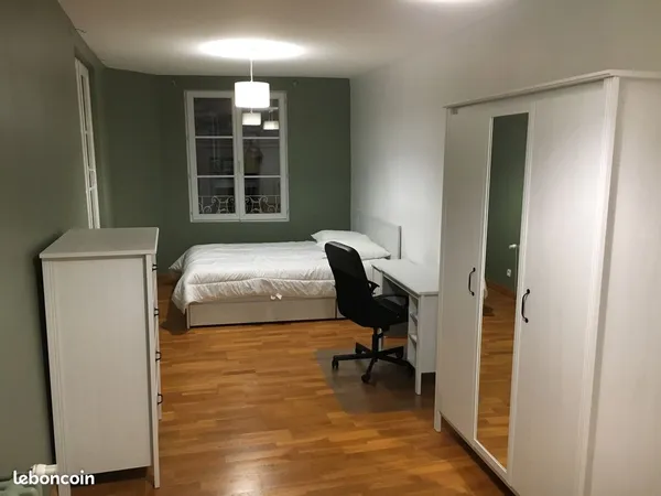 Colocation hyper centre 