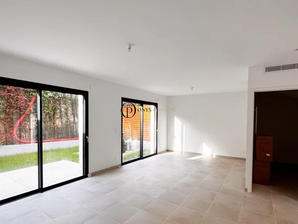 Maison de luxe 3 pièces 94 m² 
