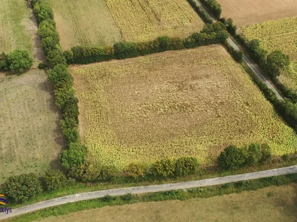 Terrain en lotissement 347 m² 