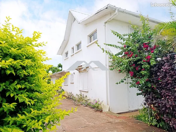 Maison 7 pièces 188 m² 