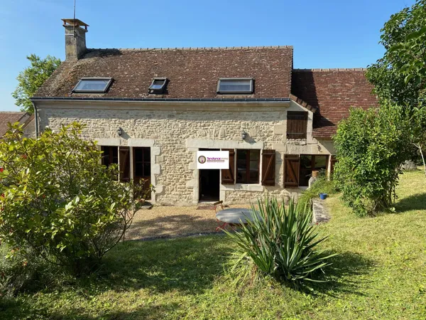 Charmante maison de pierres secteur Mamers Le Mêle sur Sarthe 