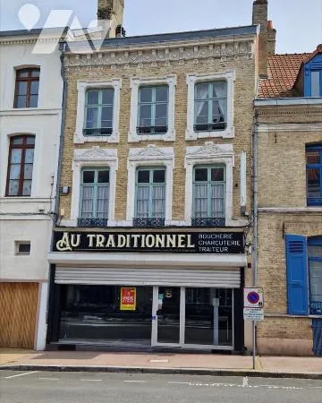 Immeuble 187 m² 