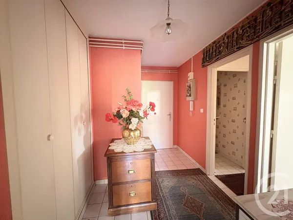 Appartement 3 pièces 69 m² 