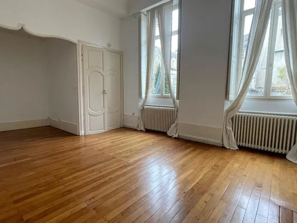 Appartement 5 pièces 106 m² 