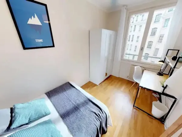 Loue chambre en colocation meublée et équipée 