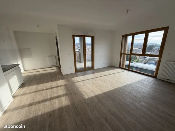 Appartement 3 pièces 64 m² 
