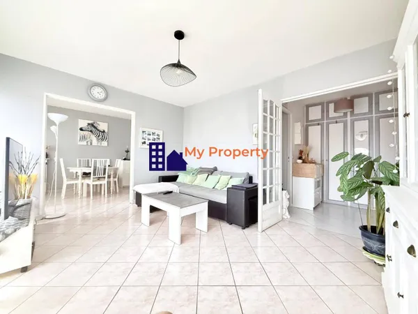 Appartement 5 pièces 93 m² 