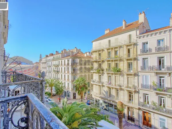Appartement 3 pièces 77 m² 