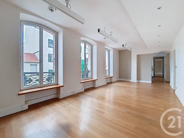 Appartement 4 pièces 97 m² 