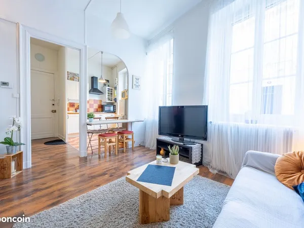 Appartement T1 bis quartier Saint Seurin 