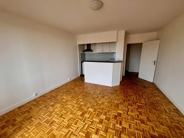 Appartement 1 pièce 28 m² 