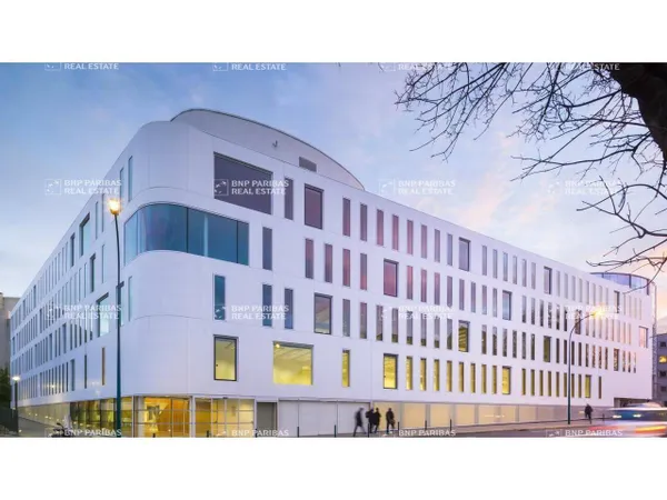 Bureaux 4211 m² 
