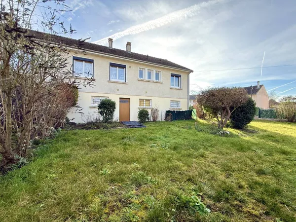 Maison de plain-pied 5 pièces 93 m² 