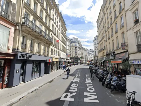 Location Commerce PARIS 75009 