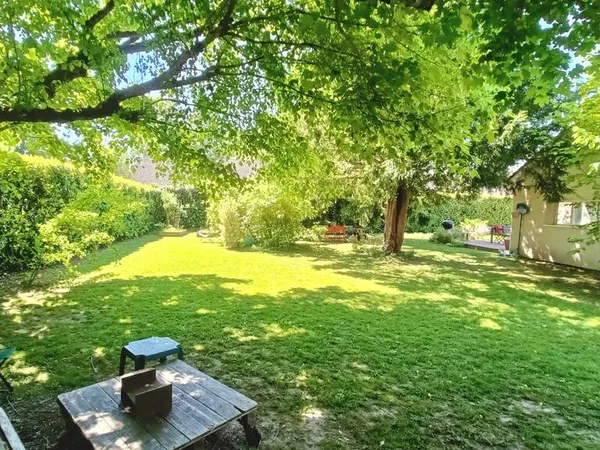 Maison 6 pièces 270 m² 