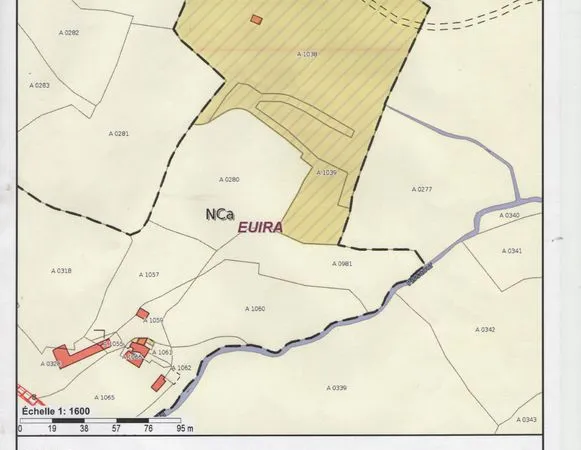 Terrain Agricole 11916m2, constructible pour une résidence Principale et des bâtiments techniques 