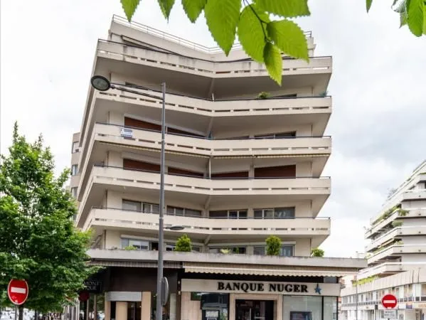 Appartement 4 pièces 101 m² 